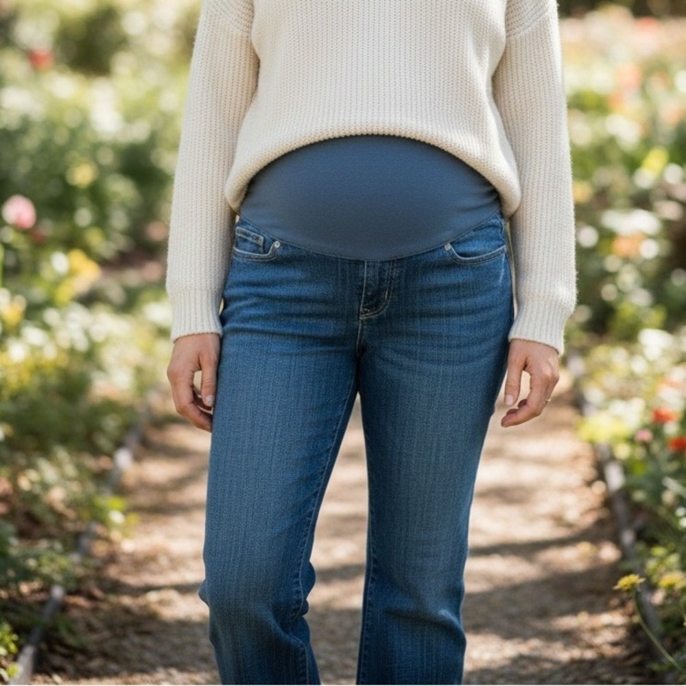 Old Navy Denim Maternity Low Rise Bootcut Jeans S Short Blue Stretch